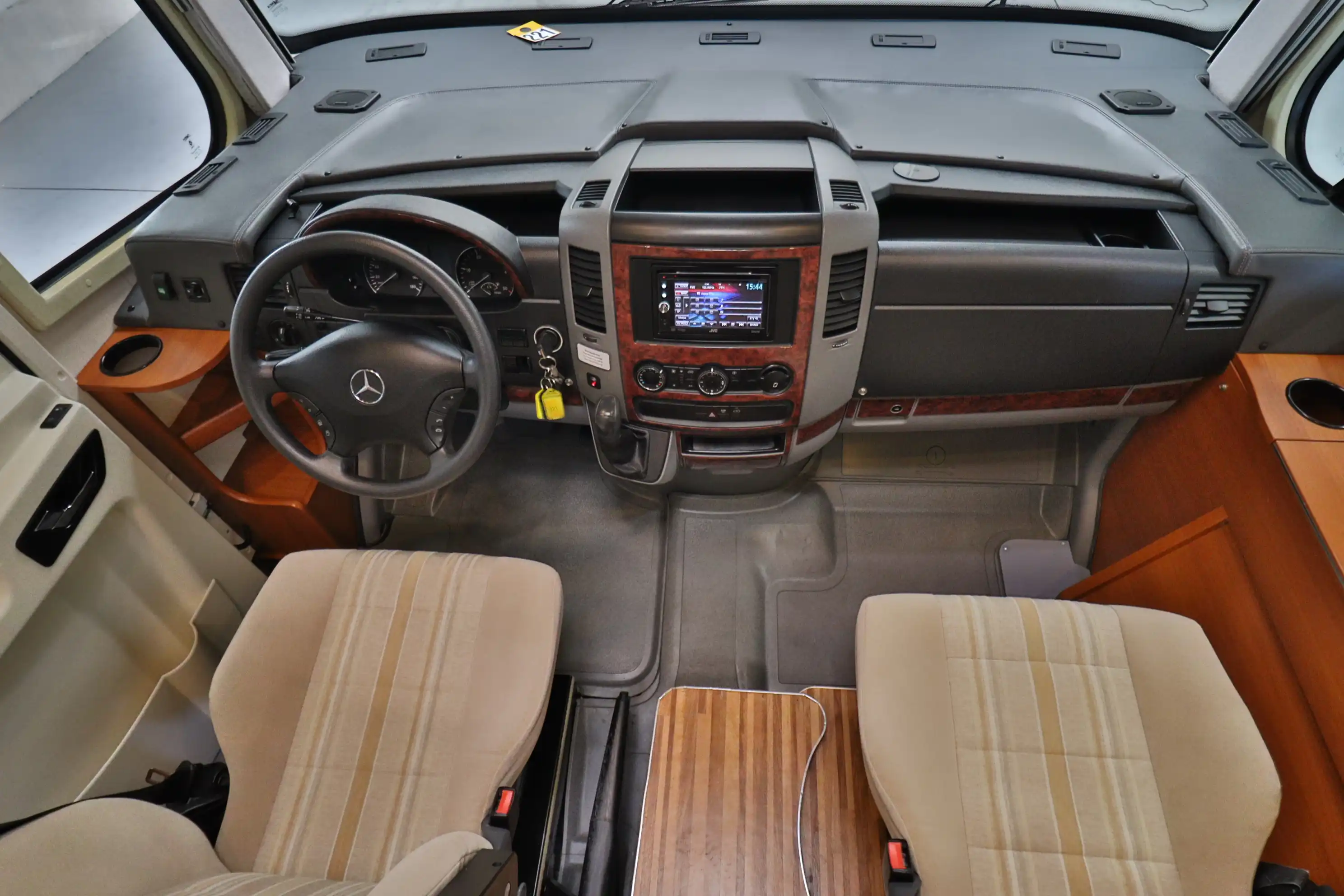 FRANKIA I 8400 Luxury